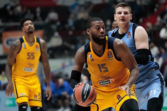 包含CBA季后赛转会期走向成谜，华盛顿奇才强势反弹，震撼外界，高层口径保持一致的词条